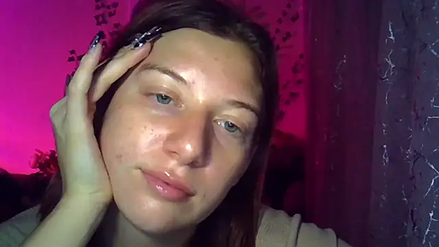 Lily Ember online show from November 6, 2025, 6:09 pm