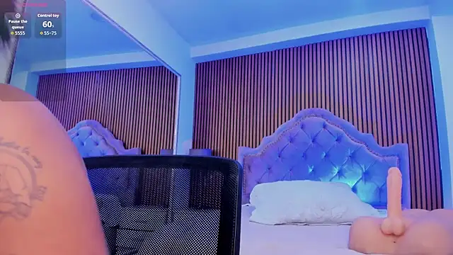 Snapshot of SelenaStonne chatting on November 27, 2025, 7:38 pm SelenaStonne online show from November 27, 2025, 7:38 pm