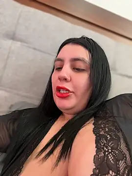 Snapshot of victoria_amatista_ chatting on June 25, 2026, 8:35 pm victoria amatista online show from June 25, 2026, 8:35 pm