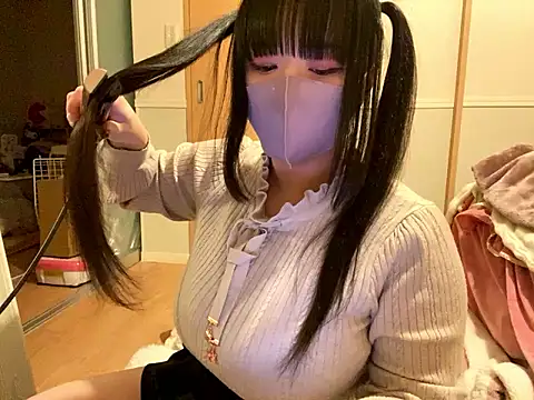 Snapshot of noel_8181_lcup chatting on December 22, 2025, 12:24 pm noel 8181 lcup online show from December 22, 2025, 12:24 pm