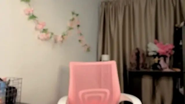 TaiteFairfield online show from June 28, 2026, 2:23 pm
