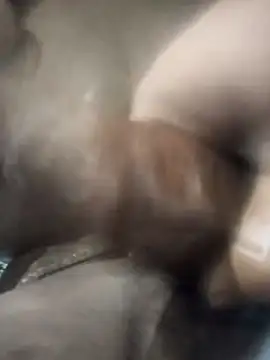 Curvy Pounder online show from November 21, 2025, 7:07 am