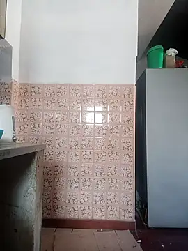 juanpa8453 online show from September 30, 2025, 4:56 pm