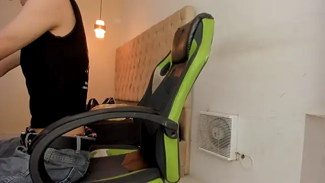 Darkknightx01 online show from November 9, 2025, 2:10 am