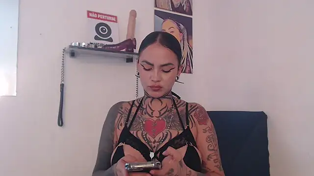 Sofia May online show from September 19, 2025, 3:56 pm