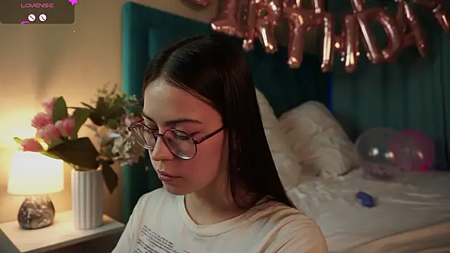 ywixos online show from February 20, 2026, 3:01 pm