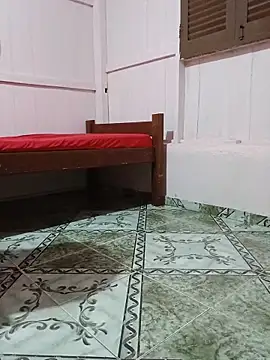 Snapshot of Luana_sexy42 chatting on February 13, 2026, 4:19 am Luana sexy42 online show from February 13, 2026, 4:19 am