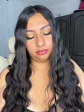 Issa Santana online show from July 23, 2026, 8:51 pm