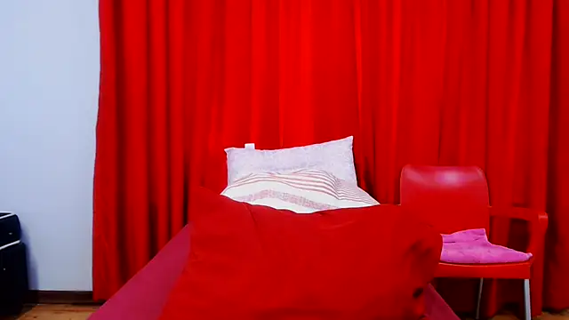 SexyBustyBoobs online show from July 25, 2026, 6:00 am