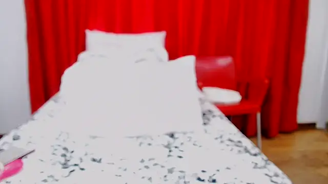 SexyBustyBoobs online show from July 28, 2026, 6:42 am