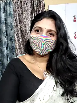 Hotty Sonali online show from April 10, 2026, 2:06 am