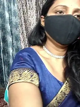Hotty Sonali online show from April 15, 2026, 9:04 pm