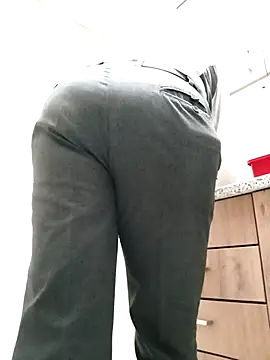 PROMYLOVE online show from February 5, 2026, 6:07 am