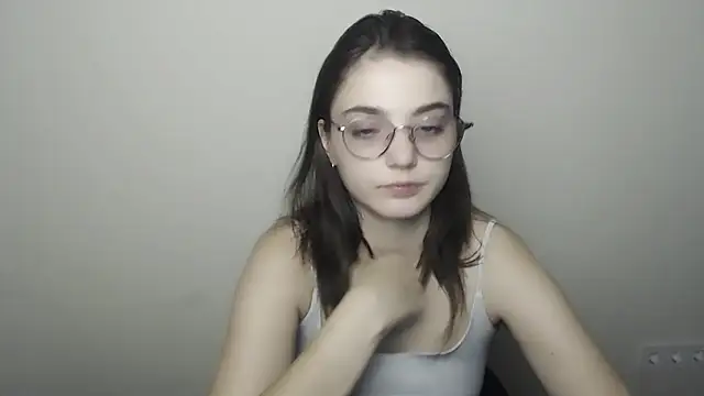 Snapshot of Sun_Shine__ chatting on July 20, 2026, 9:28 pm Sun Shine online show from July 20, 2026, 9:28 pm