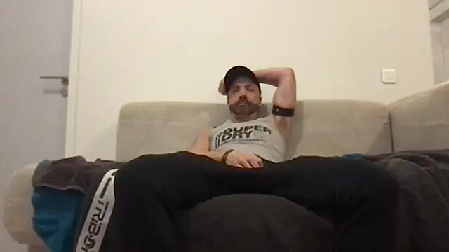 Zaak91190 online show from November 28, 2025, 10:45 pm