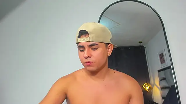 Snapshot of lianfox_ chatting on June 15, 2026, 1:35 pm lianfox online show from June 15, 2026, 1:35 pm