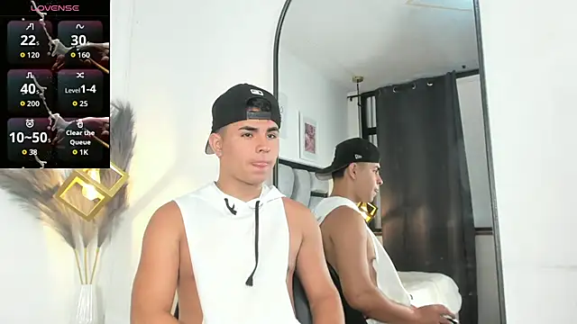 lianfox  online show from July 22, 2026, 12:41 pm