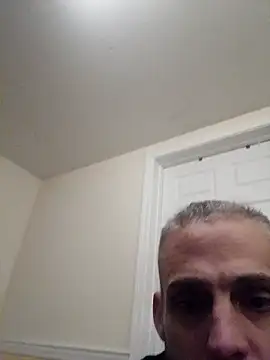 Snapshot of Stranwunder69 chatting on June 4, 2026, 9:26 am Stranwunder69 online show from June 4, 2026, 9:26 am