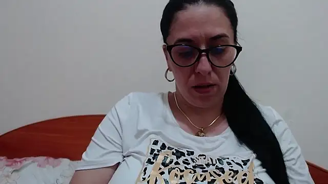 Snapshot of jollene chatting on May 5, 2026, 11:51 am jollene online show from May 5, 2026, 11:51 am
