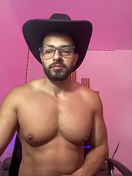magnumchris online show from April 28, 2026, 11:37 am