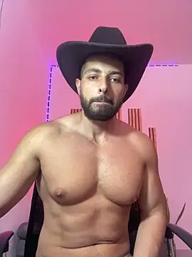 magnumchris online show from April 29, 2026, 9:32 pm
