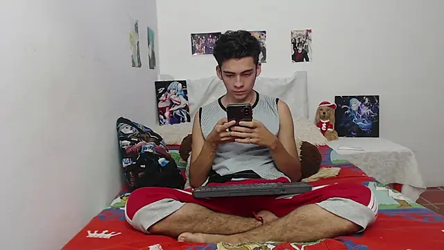 Rimuru17 online show from January 12, 2026, 5:12 am