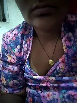 aunty sumy online show from April 25, 2026, 1:19 am