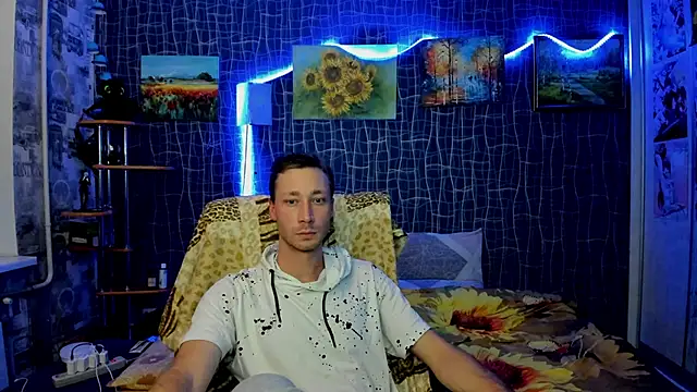 Snapshot of CuteBoy228 chatting on November 27, 2025, 9:39 pm CuteBoy228 online show from November 27, 2025, 9:39 pm