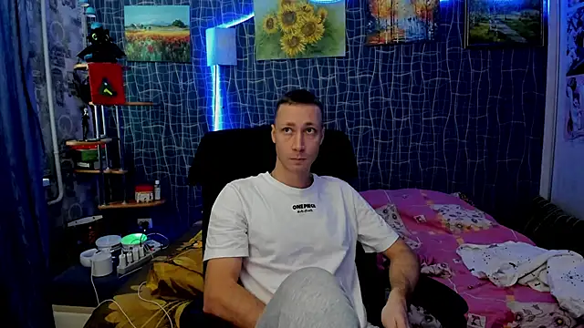 CuteBoy228 online show from January 6, 2026, 11:58 am