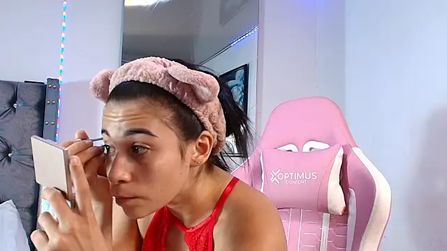 GraceWallace  online show from January 17, 2026, 11:30 pm