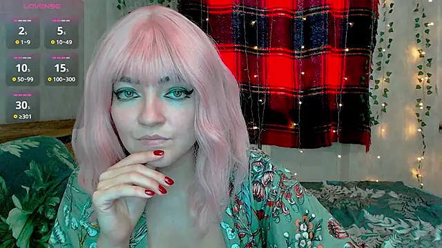 Snapshot of MagicPink chatting on February 3, 2026, 9:58 am MagicPink online show from February 3, 2026, 9:58 am