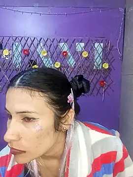 Snapshot of karinnahotdirty chatting on September 24, 2025, 10:46 pm karinnahotdirty online show from September 24, 2025, 10:46 pm