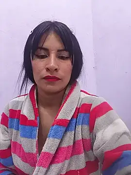 Snapshot of karinnahotdirty chatting on June 12, 2026, 9:46 pm karinnahotdirty online show from June 12, 2026, 9:46 pm