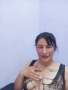 karinnahotdirty online show from July 2, 2026, 8:59 pm