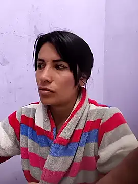 karinnahotdirty online show from July 14, 2026, 9:09 pm