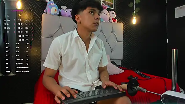 Thiago Kozak online show from September 15, 2025, 1:00 pm