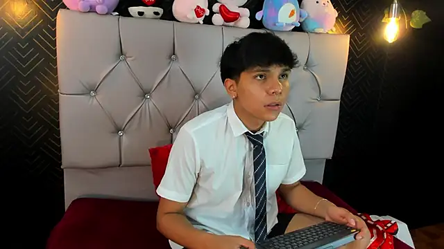 Thiago Kozak online show from September 29, 2025, 1:27 pm