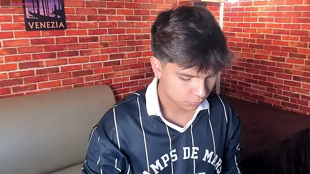 Thiago Kozak online show from July 28, 2026, 1:21 pm