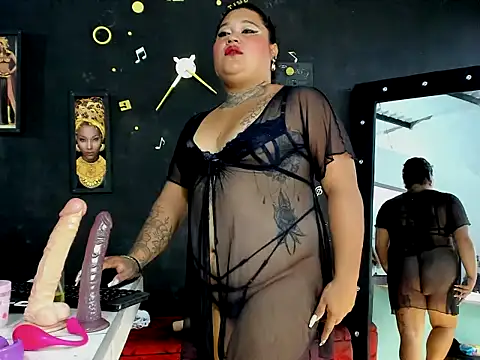 Snapshot of Kat_Valen chatting on October 2, 2025, 9:44 pm Kat Valen online show from October 2, 2025, 9:44 pm