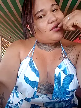 Snapshot of Kat_Valen chatting on June 19, 2026, 8:45 pm Kat Valen online show from June 19, 2026, 8:45 pm