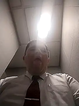 Snapshot of BigCristh79 chatting on September 10, 2025, 1:49 am BigCristh79 online show from September 10, 2025, 1:49 am