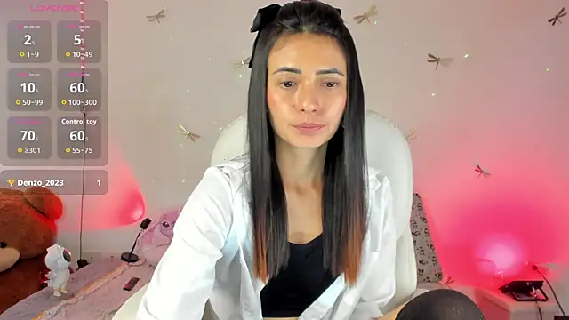 princessluna 19 online show from October 7, 2025, 10:18 pm