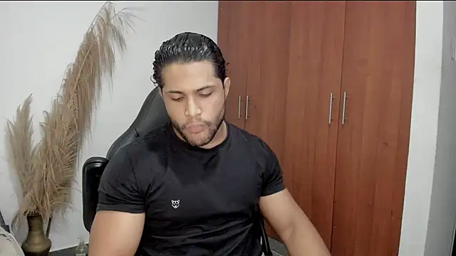 Evansdark1 online show from June 7, 2026, 12:37 am