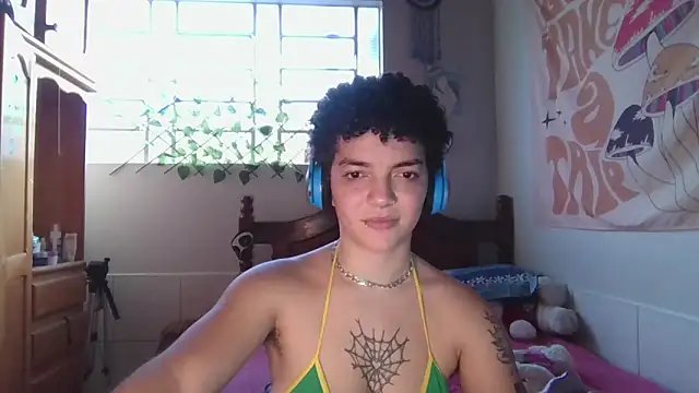 CamillyBlum online show from April 30, 2026, 9:52 pm