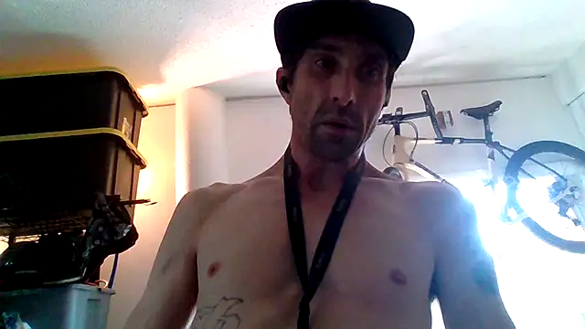 Snapshot of TheFuckmasters chatting on July 7, 2026, 11:53 pm TheFuckmasters online show from July 7, 2026, 11:53 pm