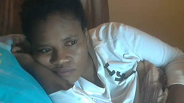 sexythae32 online show from January 5, 2026, 10:46 pm