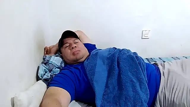 Snapshot of fuckynations chatting on June 30, 2026, 2:40 pm fuckynations online show from June 30, 2026, 2:40 pm