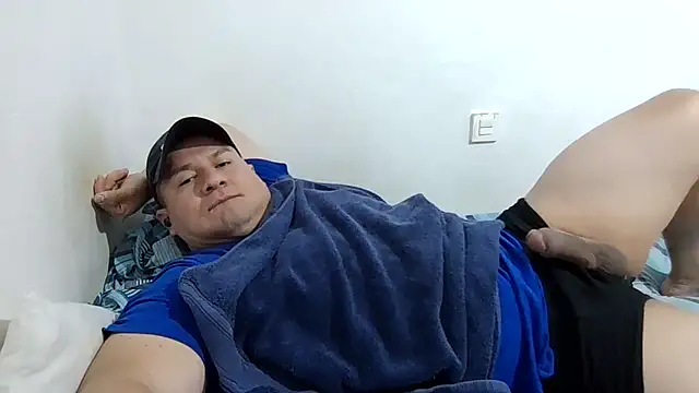 Snapshot of fuckynations chatting on July 5, 2026, 11:17 am fuckynations online show from July 5, 2026, 11:17 am