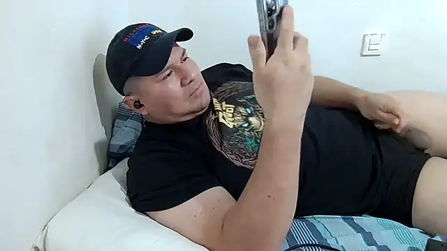 Snapshot of fuckynations chatting on July 12, 2026, 2:57 am fuckynations online show from July 12, 2026, 2:57 am