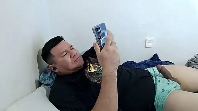 Snapshot of fuckynations chatting on August 2, 2026, 7:07 am fuckynations online show from August 2, 2026, 7:07 am